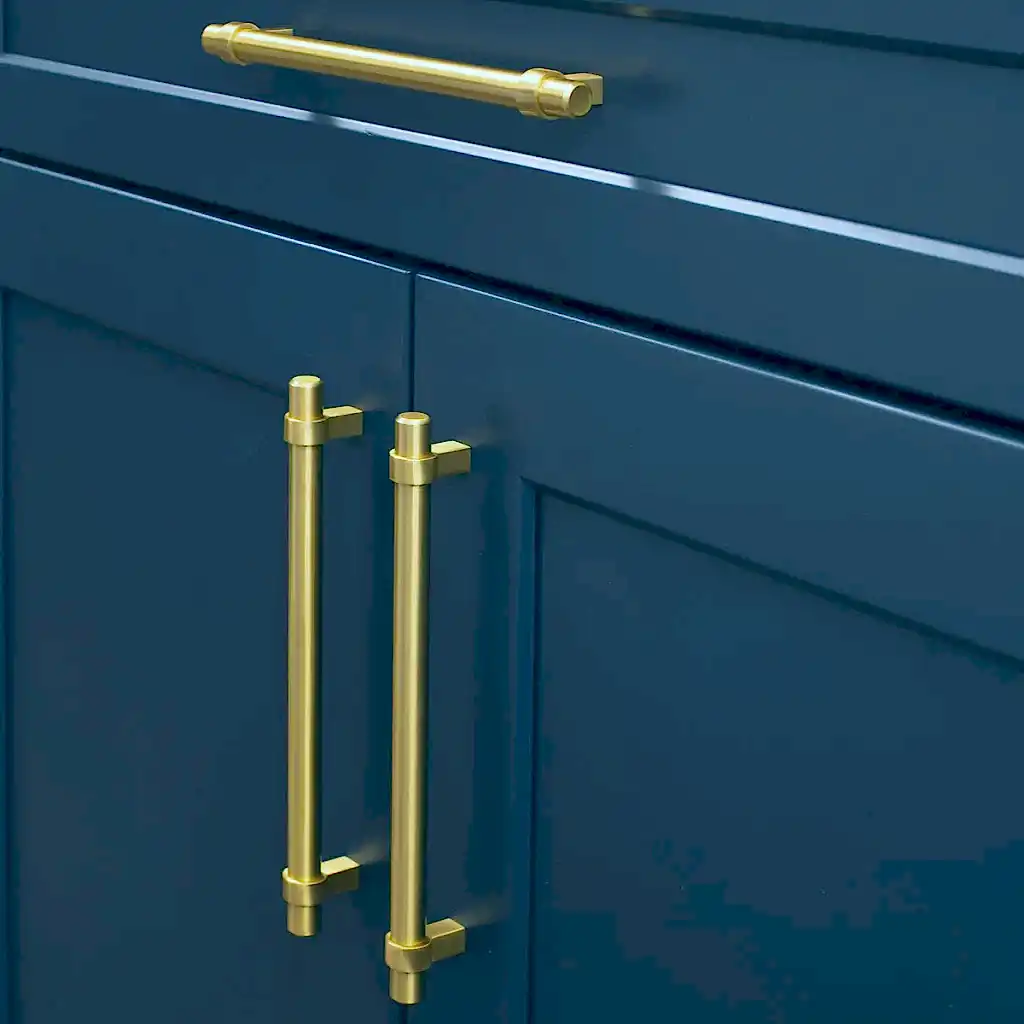 Kitchen Door 37 shutterstock 1969026748 1200x