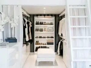 Walk In Closet 25 c192aab8a5fcea2ebcf0859e70f78937ded3